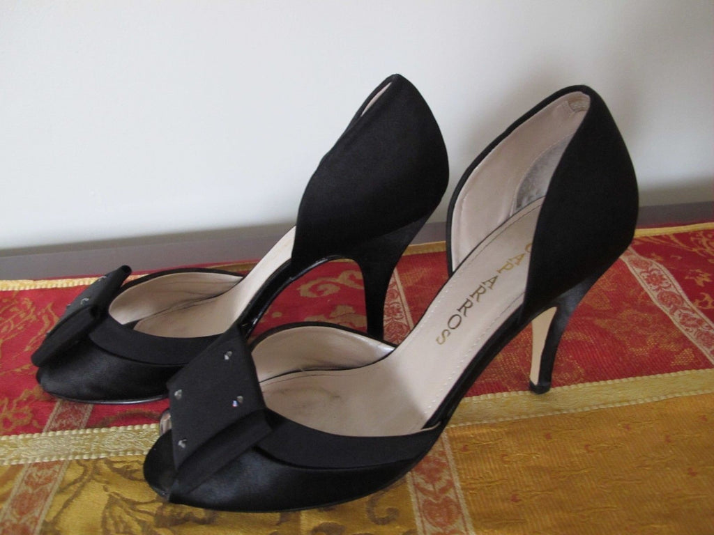 Caparros womens black satin dress shoes 8.5