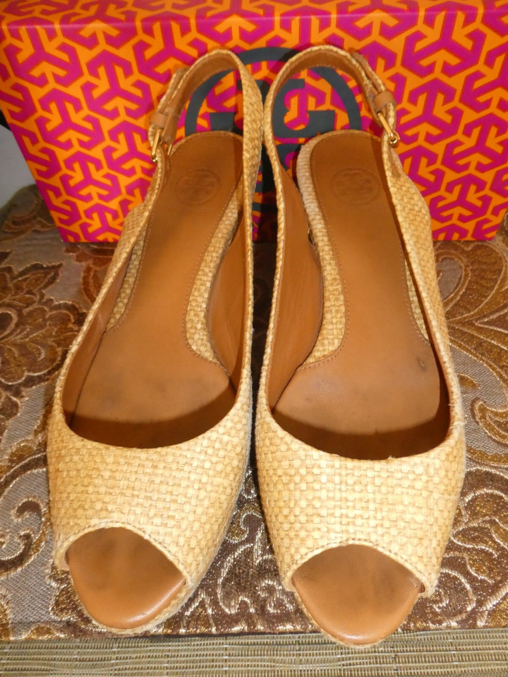 Tory Burch Textile Upper Leather Wedge Sandal Beige Size 7M