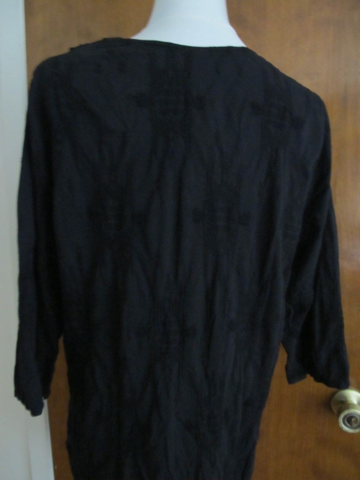XCVI women's black cotton crafted embroidered top XLarge NWT