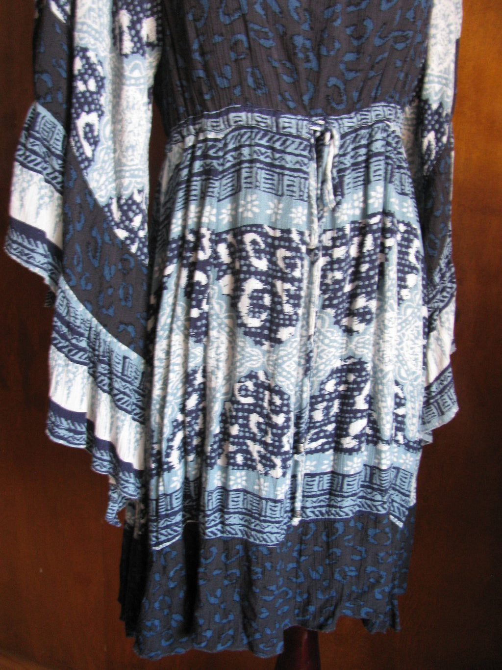 Free People womens blue relaxed fit short lined soft rayon NWT dress size Small 