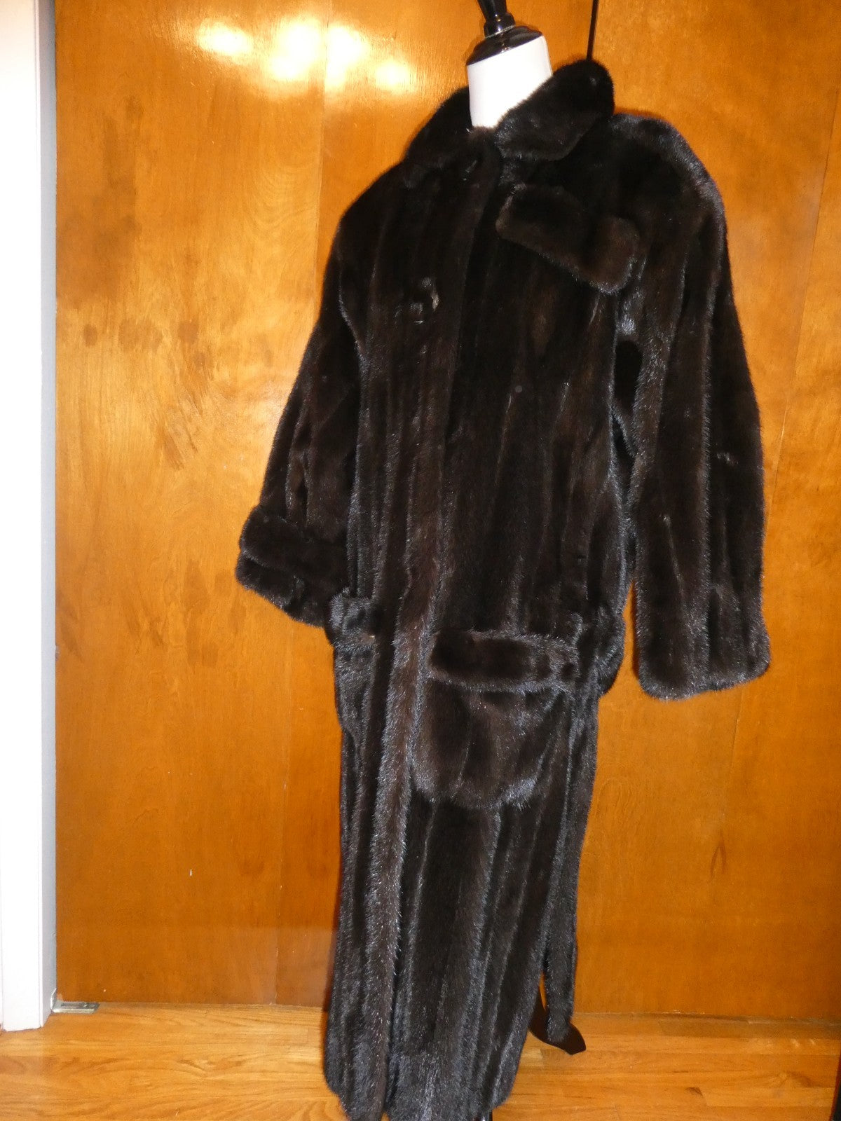 Genuine Mink Fur Coat Full Length Vintage Dark Brown Black Fur Collar Size 12