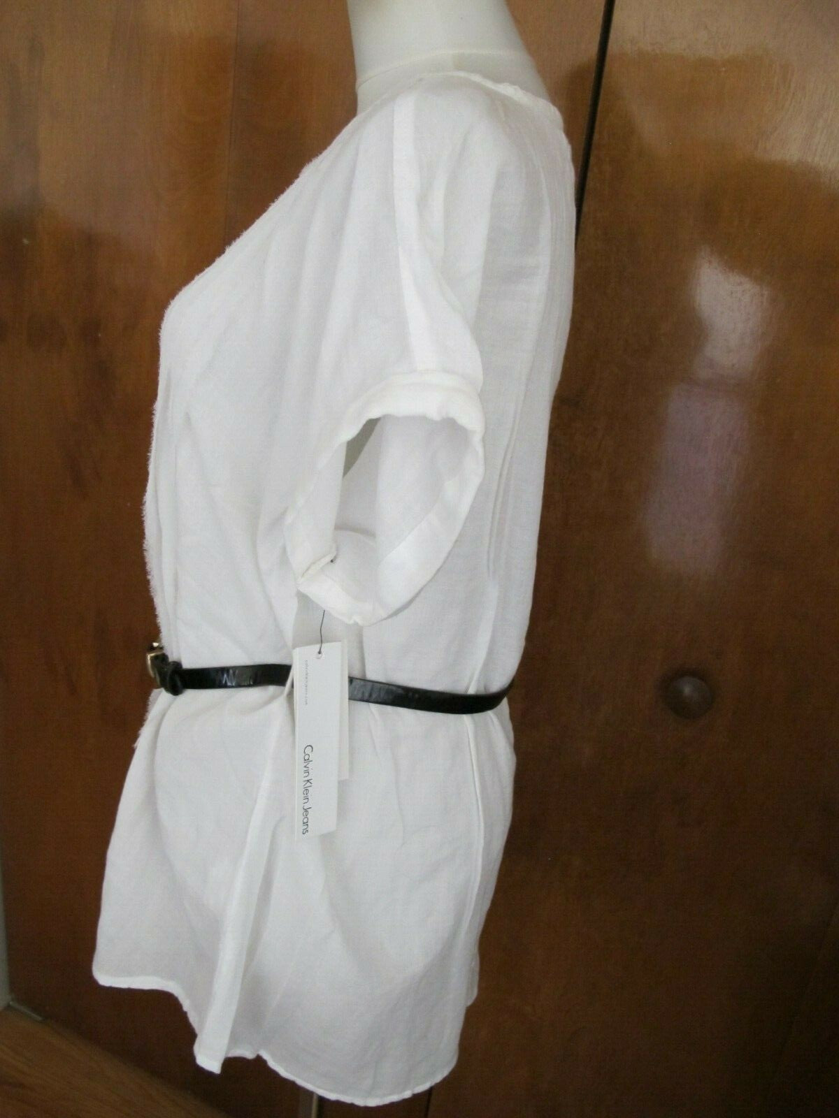 New Calvin Klein Jeans women's white soft top Size PLarge can fit regular Large