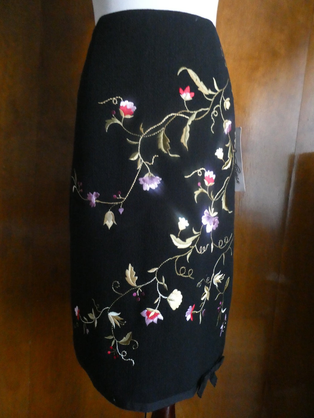 Rickie Freeman for Teri Join women's black embroidered wool lined skirt size 10 