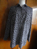 Jaclyn Smith Women Black/White Roll-Tab Long Sleeve Button Down Blouse Top Large