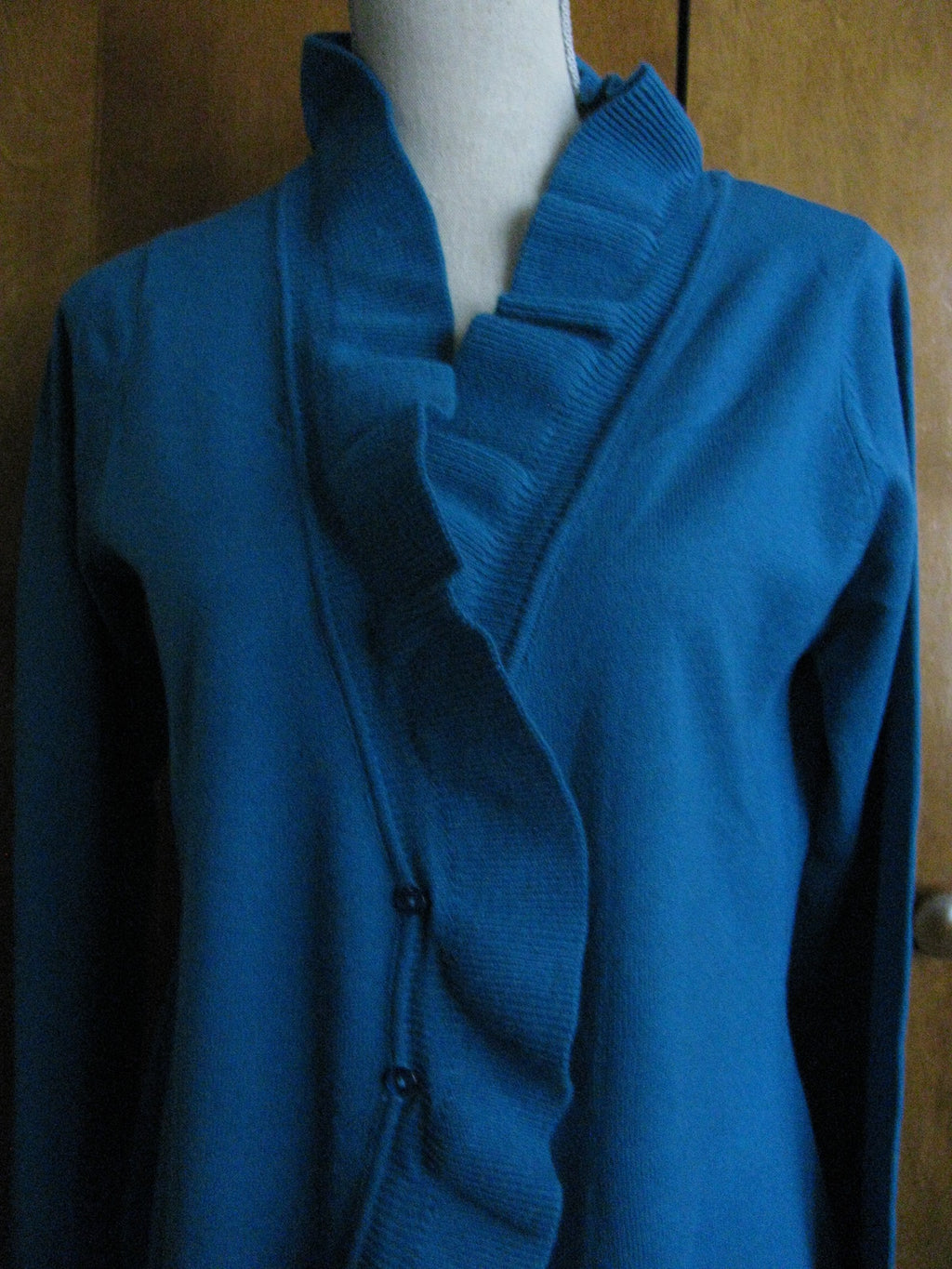 One A women's moroccan blue ruffle detailed  long cardigan Sz Large New
