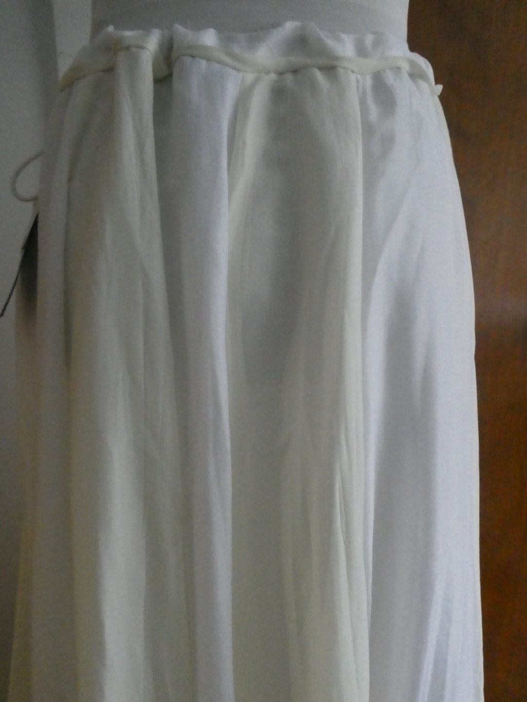 Mix Nouveau Women’s Long Lined Skirt Vanilla Size Medium NWT Style #24712