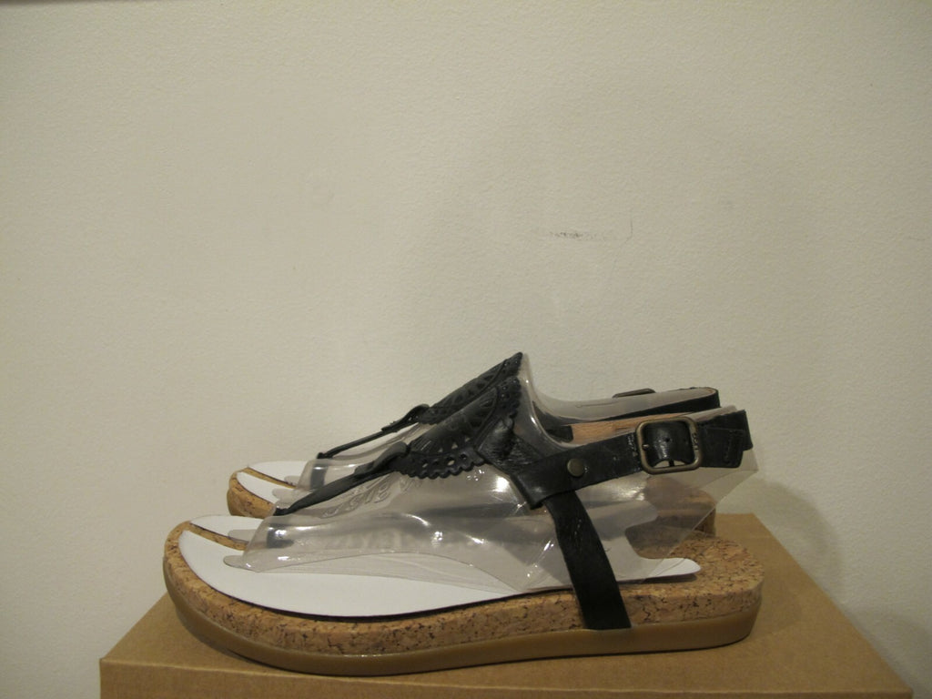 Ugg Australia women’s AYDEN II SANDAL Black size 7