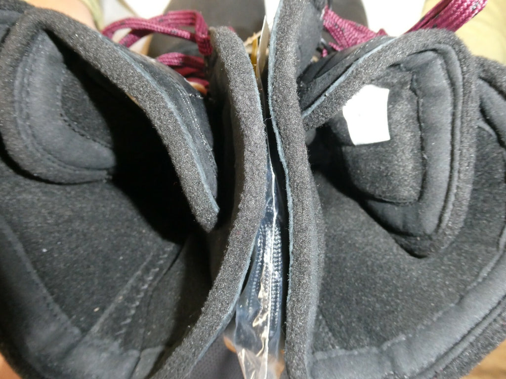 The North Face autentically black waterproof lace-up New boot size 7
