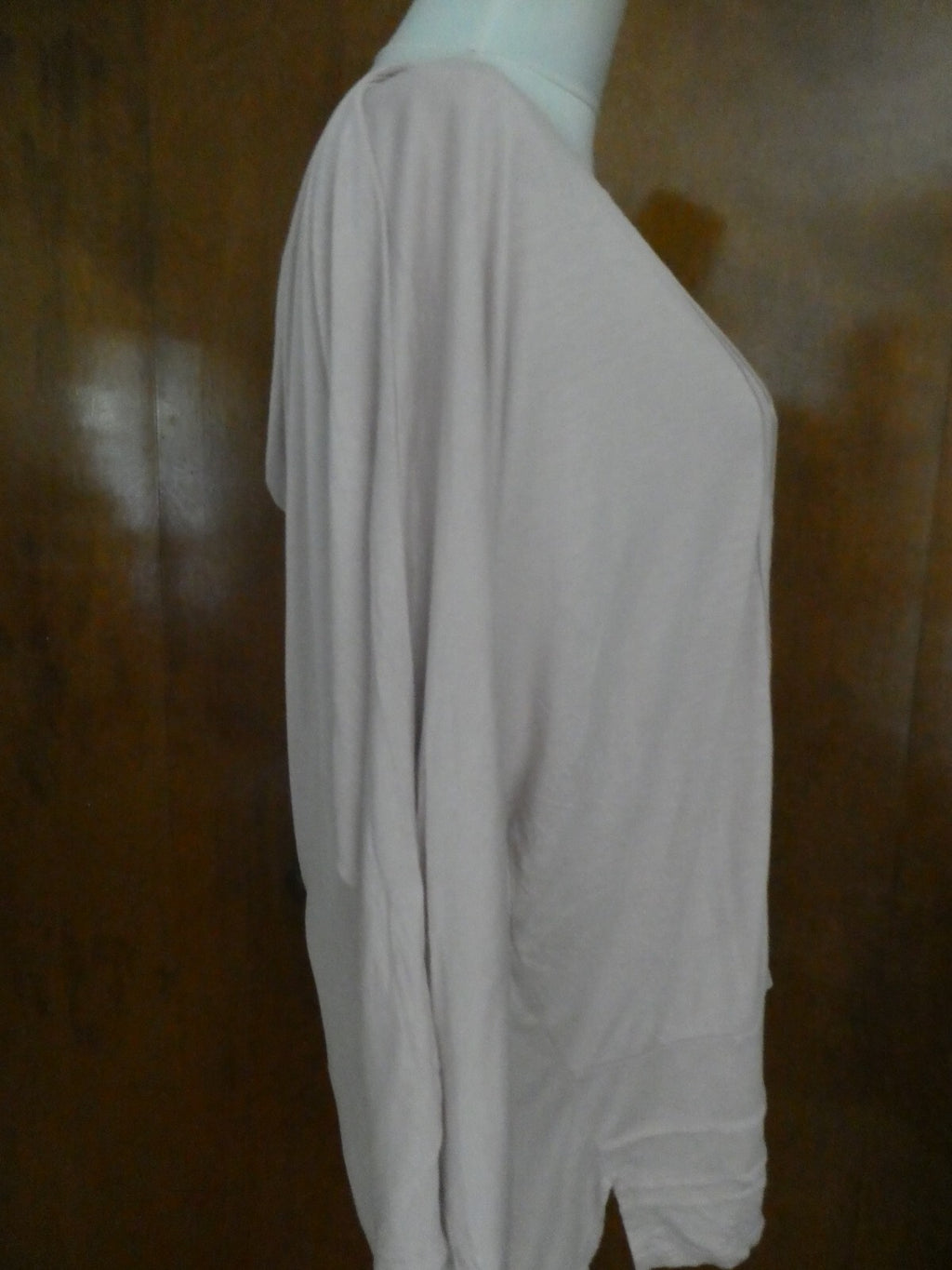 Gap women's light pink 100% rayon detailed top size Large 