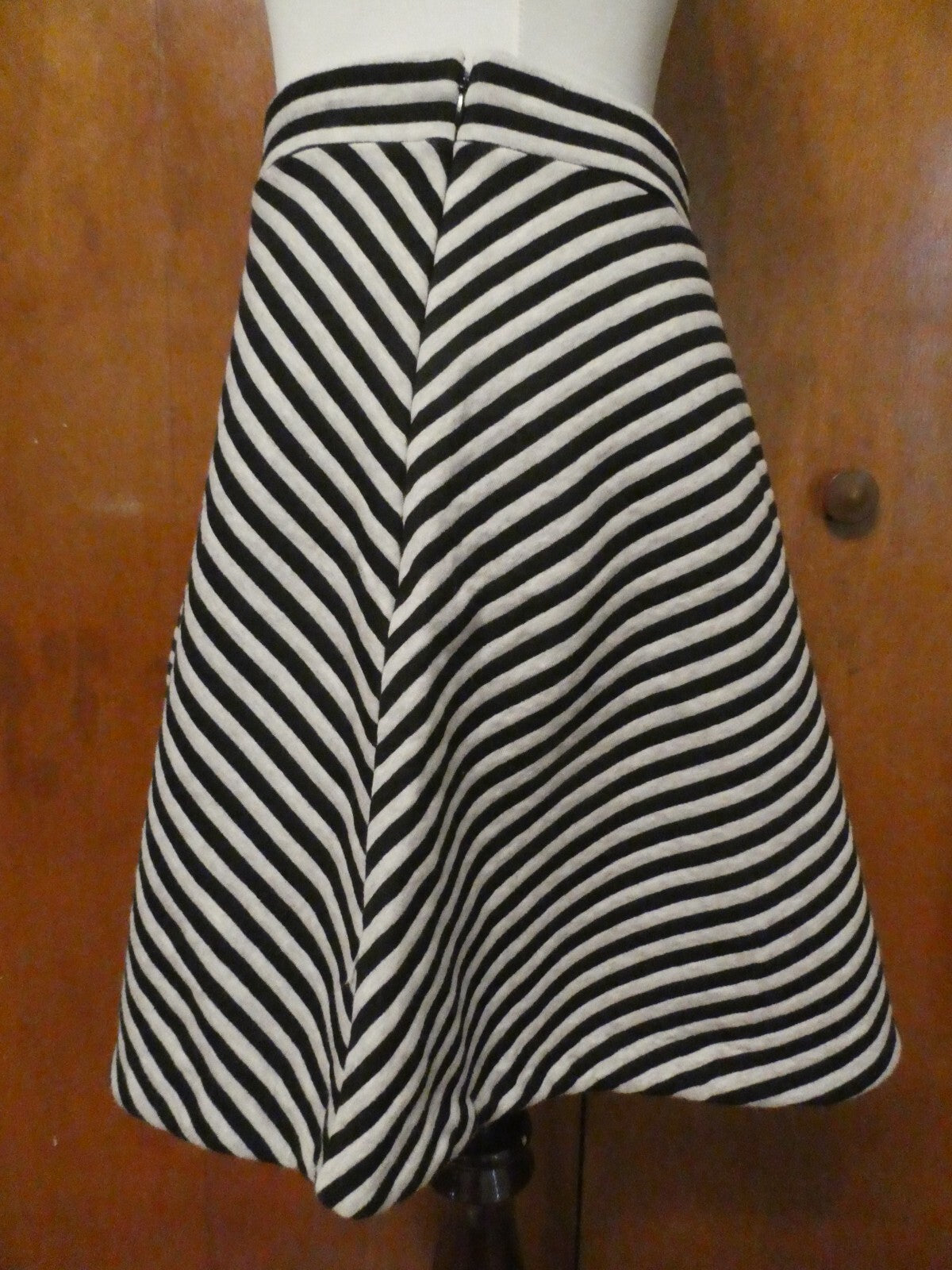 Gap women's black/gray cotton blend skirt size 14