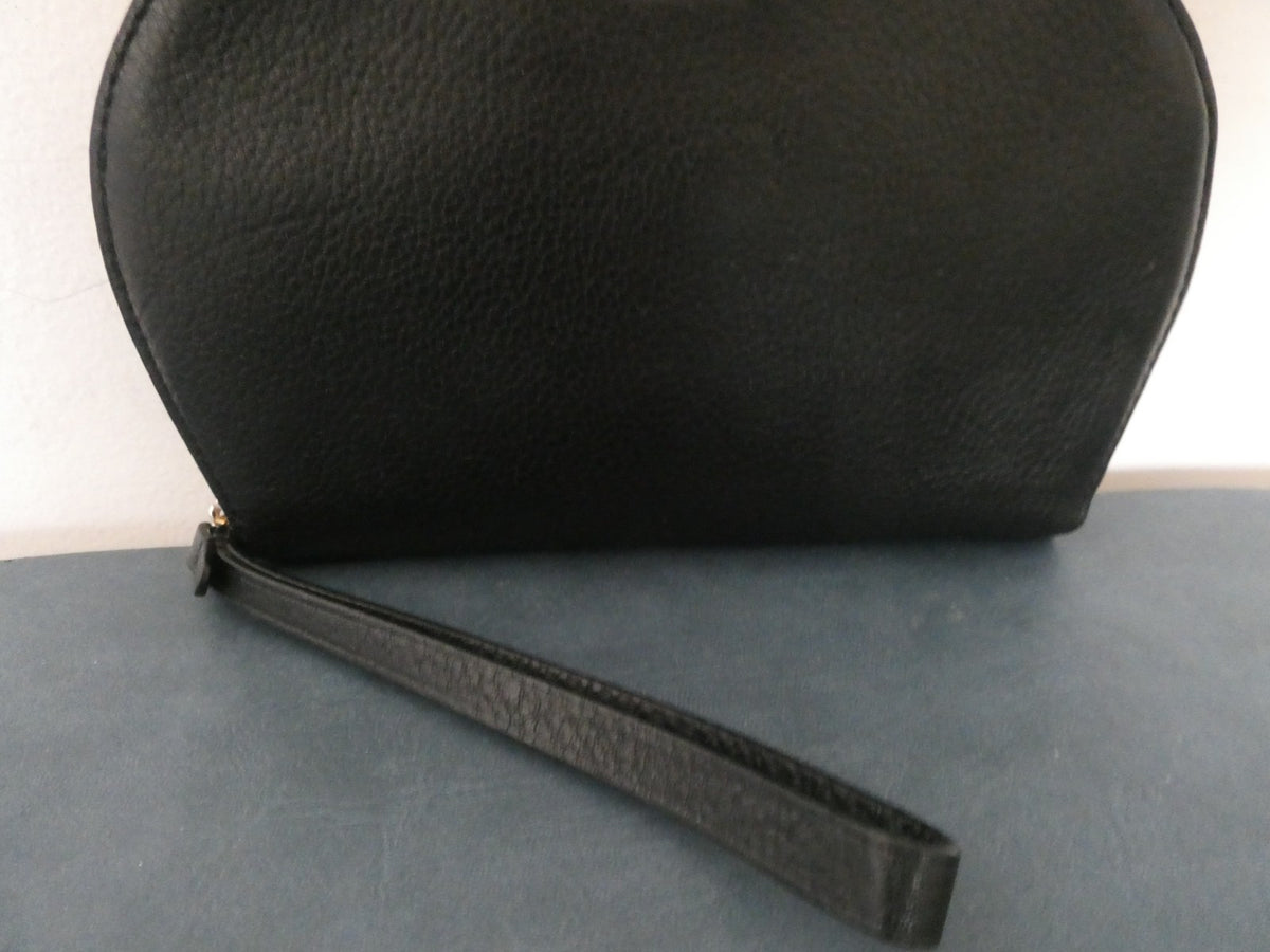 Kate Spade New York Black Pebbled Leather Wristlet Clutch Zip Pouch Wallet