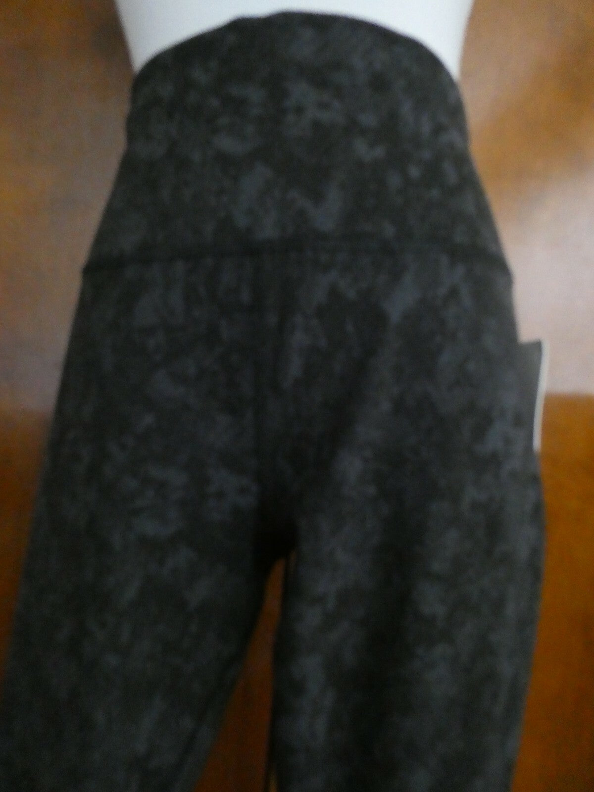 Lululemon Wunder Train Running Black/Gray Pant Tight 25"