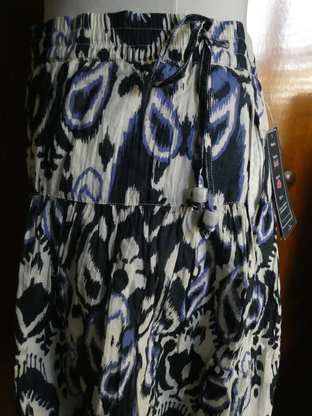 Tommy Hilfiger Women’s A-Line Multicolor Lined Skirt XL