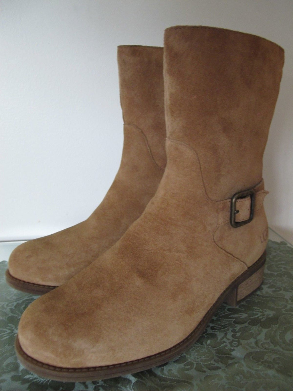 Ugg Australia women’s brown suede New boots USA size 7 7.5