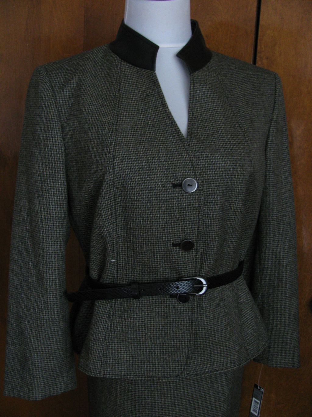 Tahari Asl Women Olive Black Faux Leather Collar Skirt Suit New