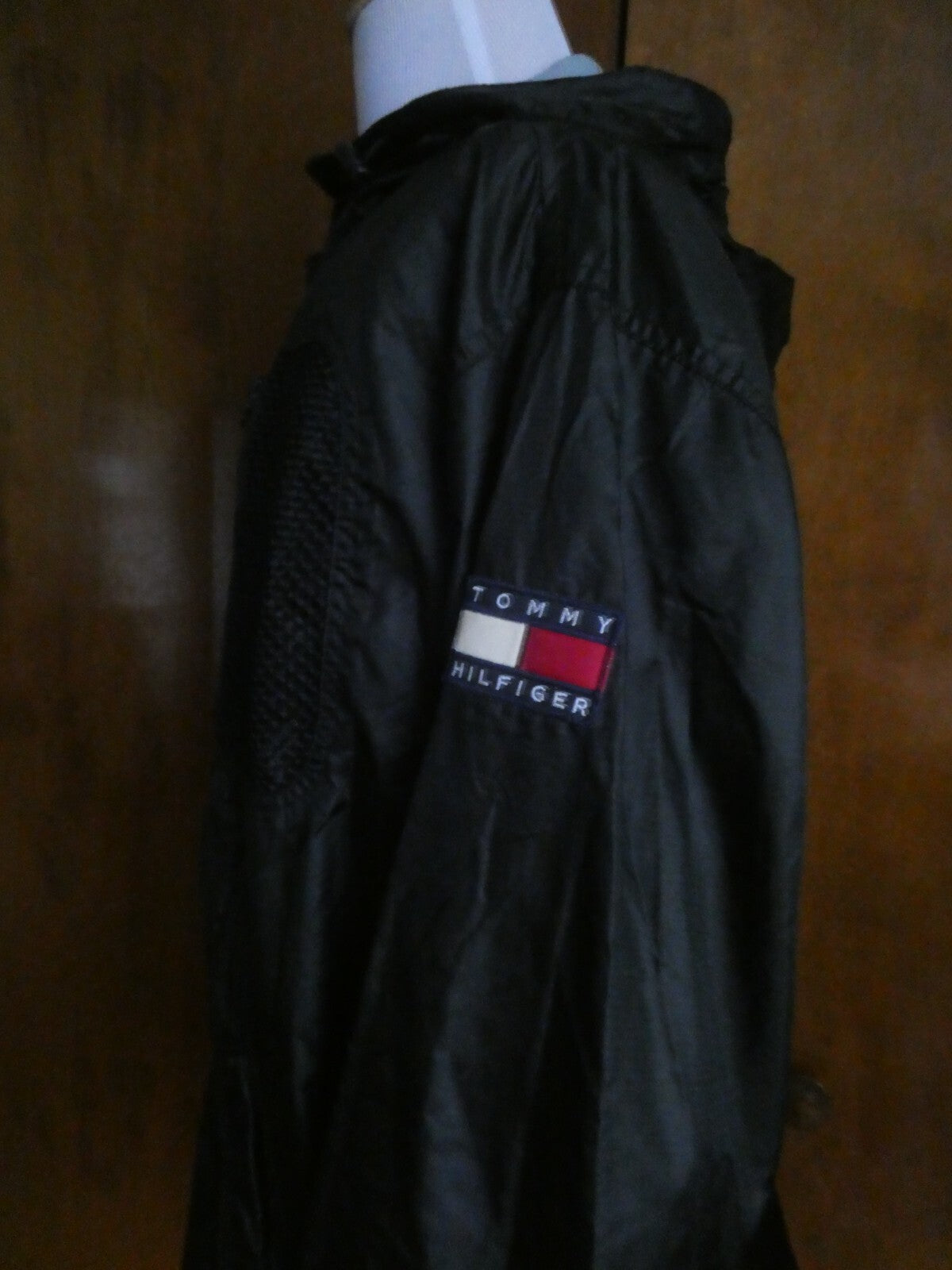Tommy Hilfiger Windbreaker Vintage Hooded Jacket Size Medium