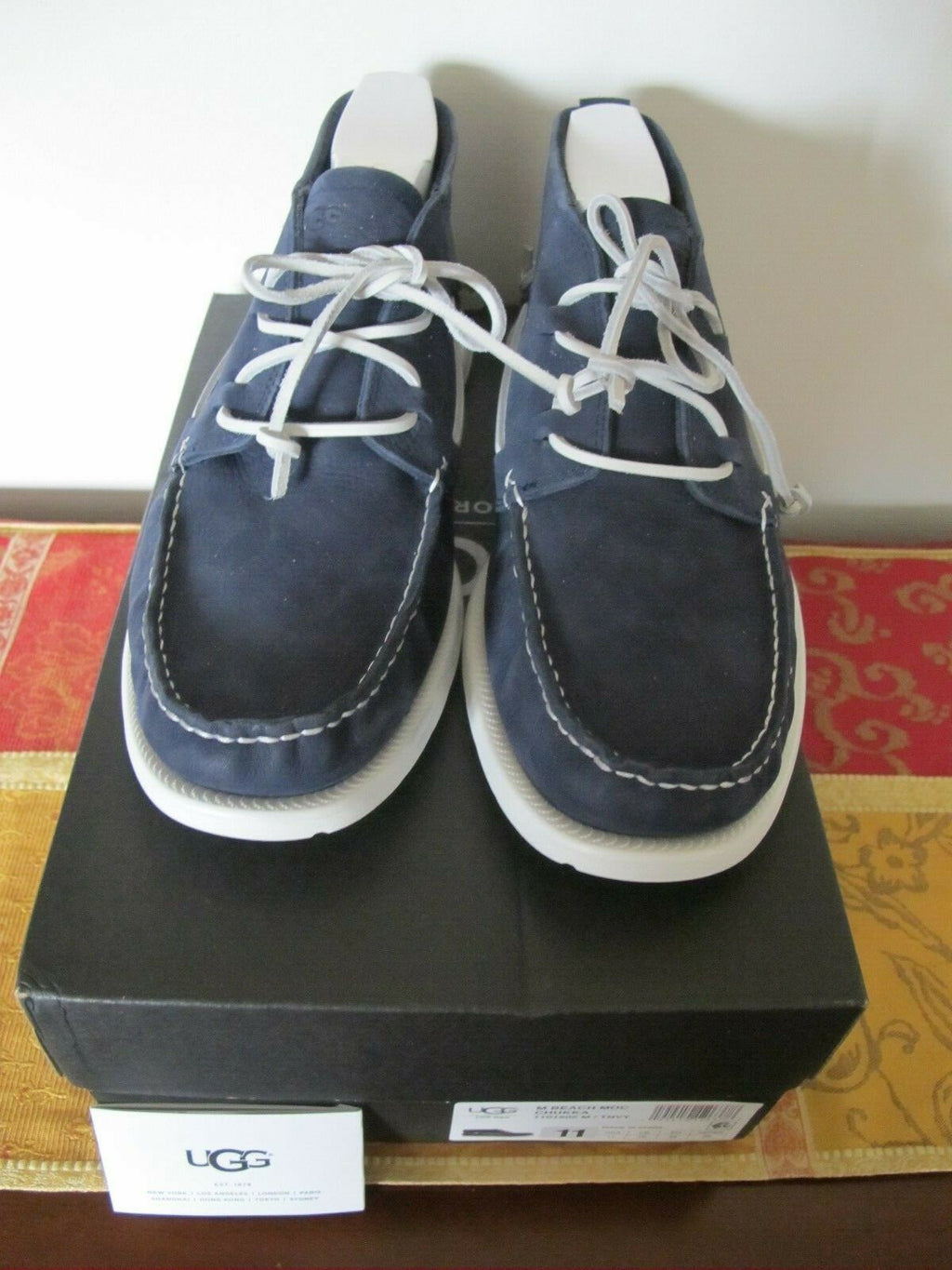 UGG Australia Men's Navy Beach Moc Chukka Leather Boots Size 11 Authentic 