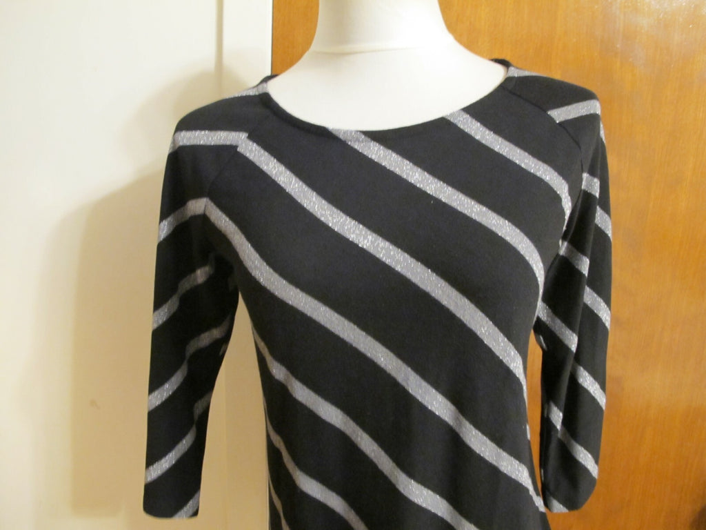 INC International Concepts womens black 3/4 sleeves detailed top Large (Fits M)