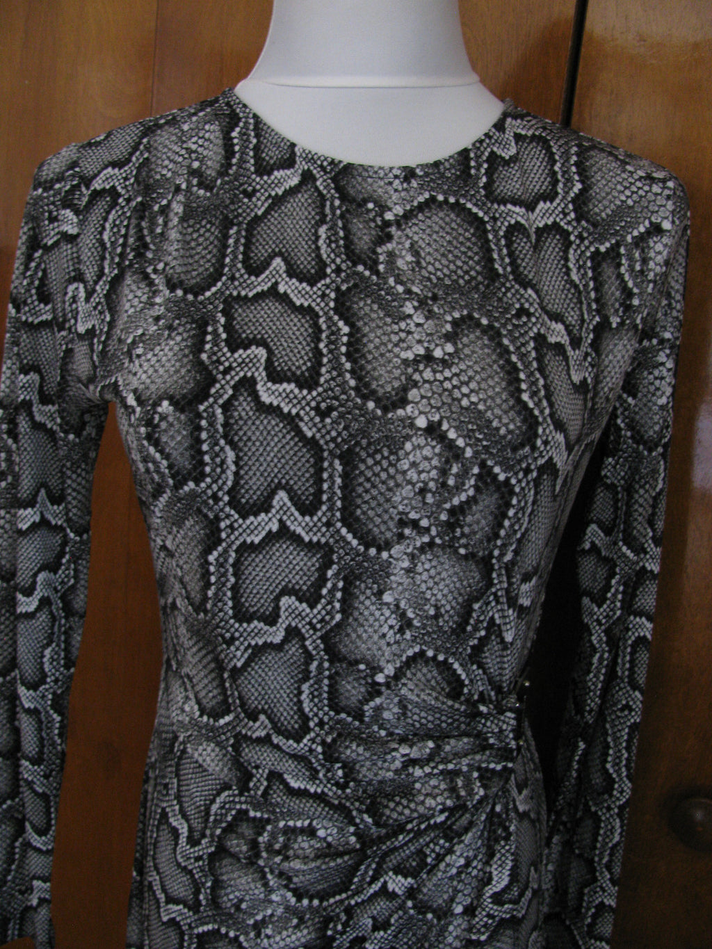 Michael Kors women’s snake print faux wrap long sleeves dress Size PM, PL, PS