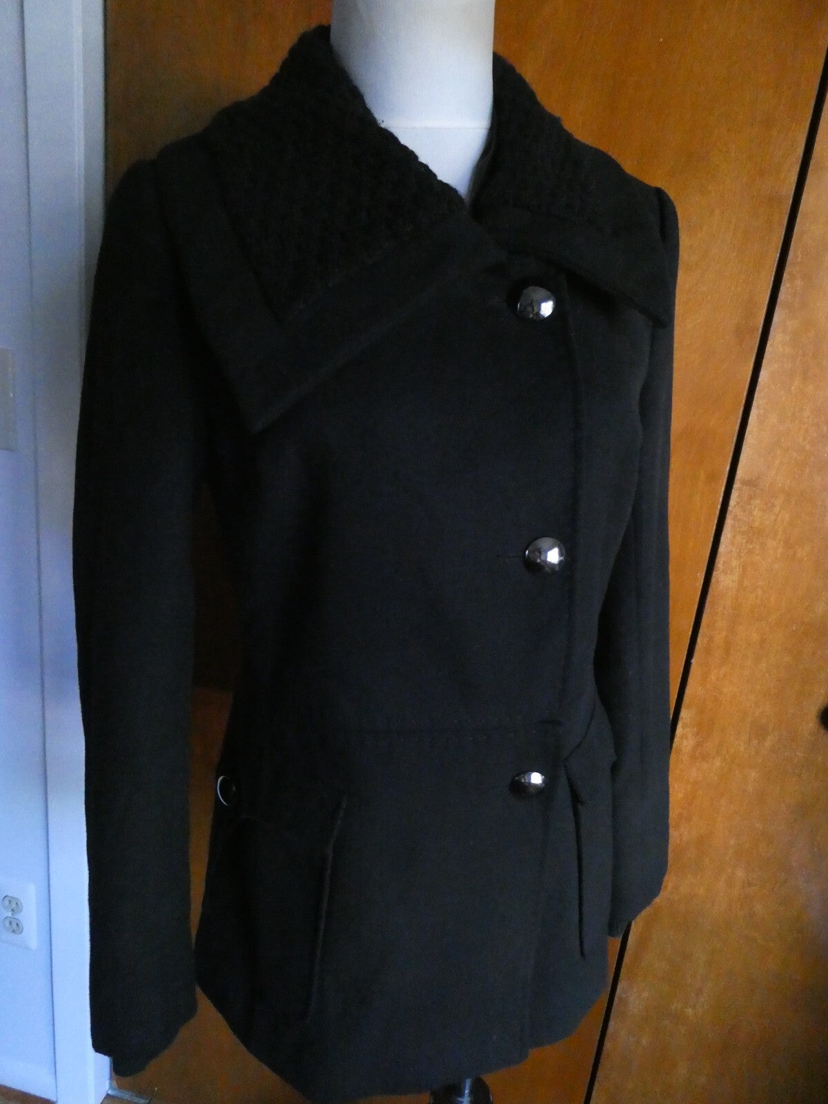 Tahari Women's Black Lined Detailed Pea Coat Jacket Size 4