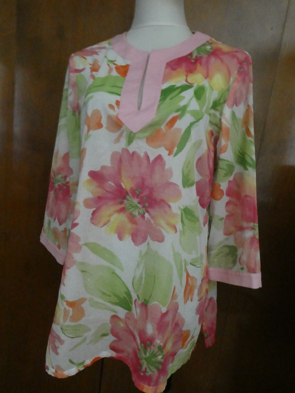 Jones New York Signature Women's Tunic Style Pink/Green Soft Cotton Top Large