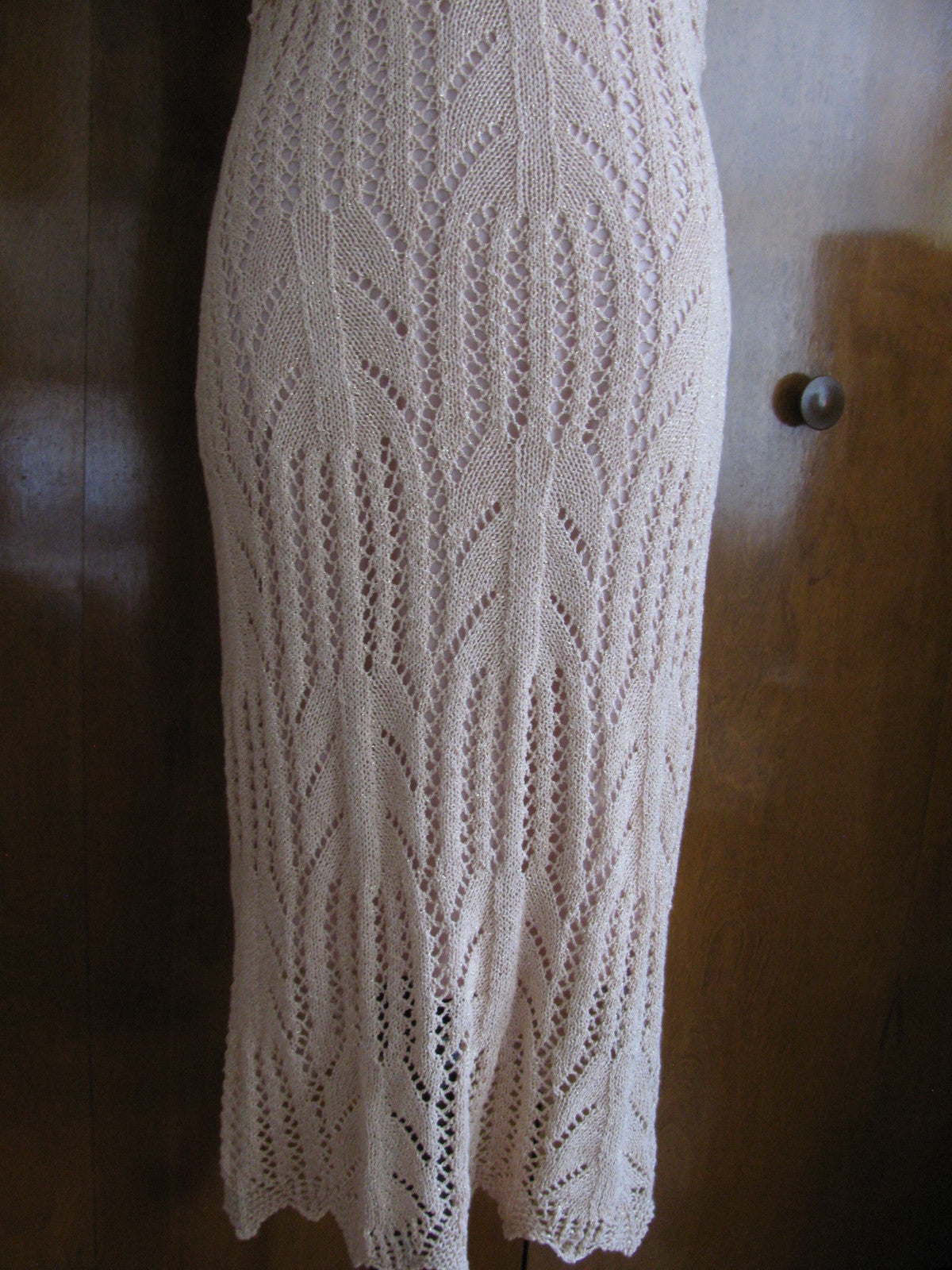 Guess women’s neutral pink pointtele dress New