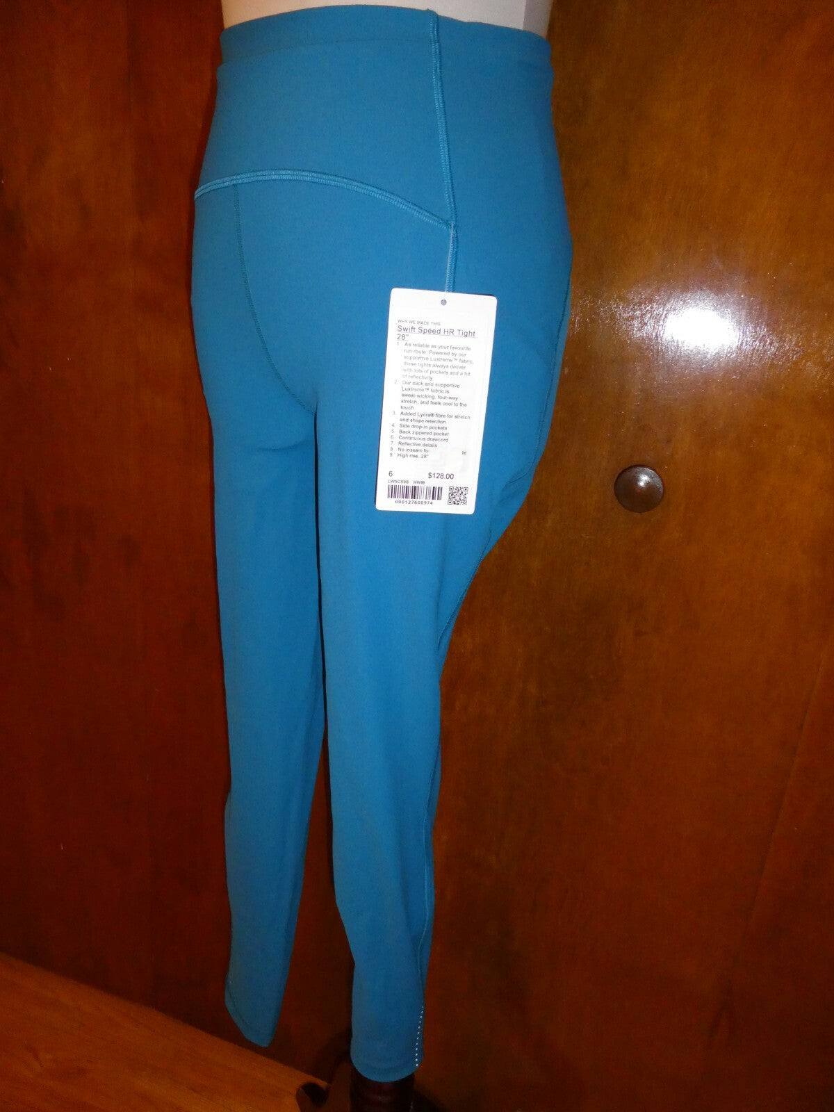 Lululemon women's jogger blue swift speed HR tight 4, 6 (runs small)