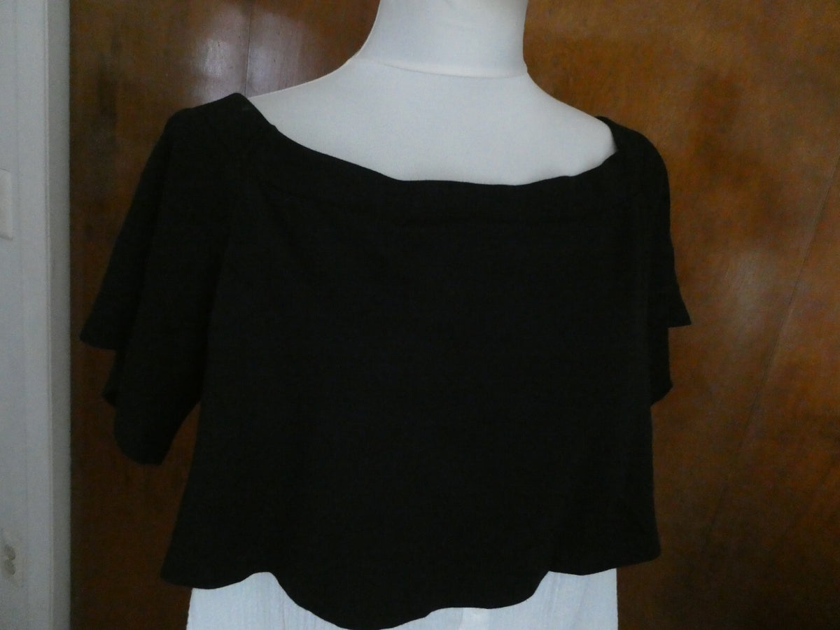 Anthropologie 9-H15 Stcl Long Top Black White Size Large