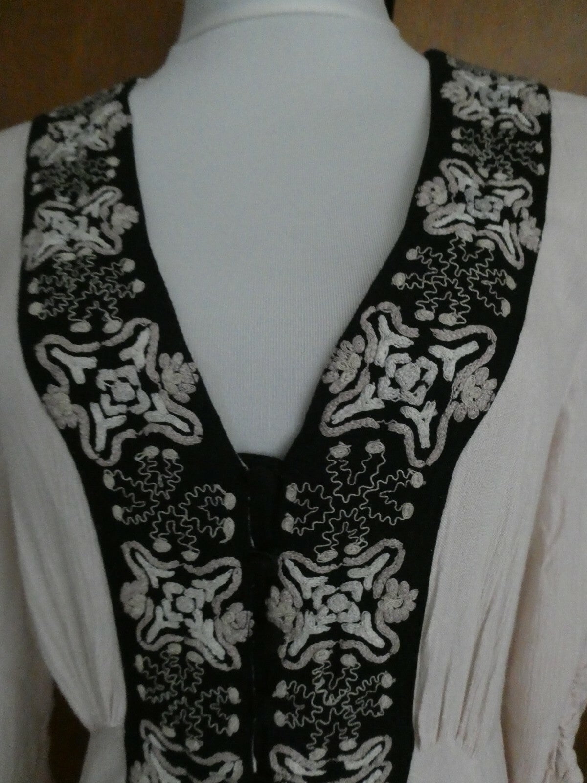 Free People Women's Light Pink Black Soft Rayon Embroidered Dress New