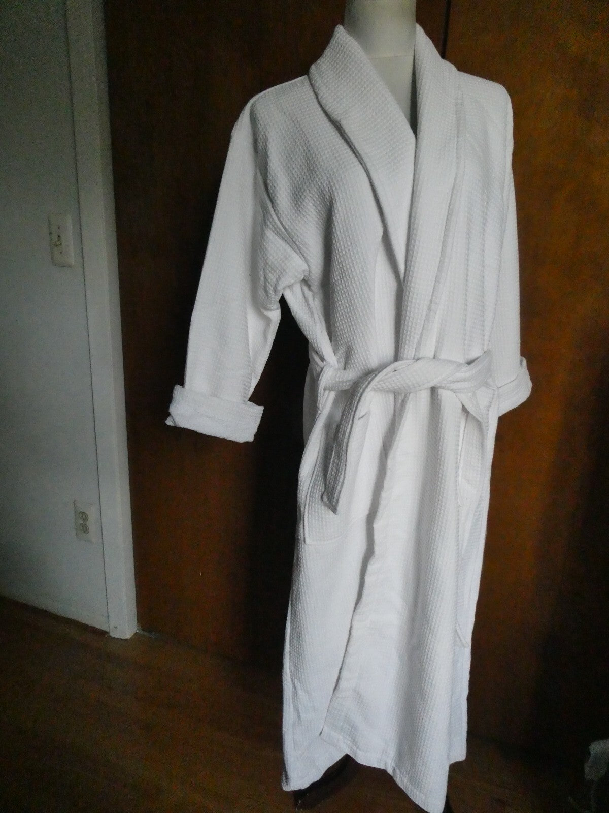 Chortex Luxury Women’s White Waffle Classic Turkish Cotton Robe Size S/M