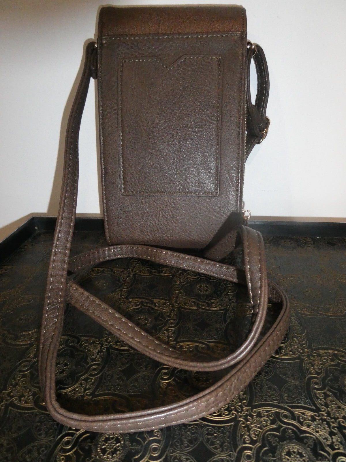 Carroll Accessories Crossbody Brown Travel Wallet Purse 8”X4.5”X1 ¼”  6 Cards