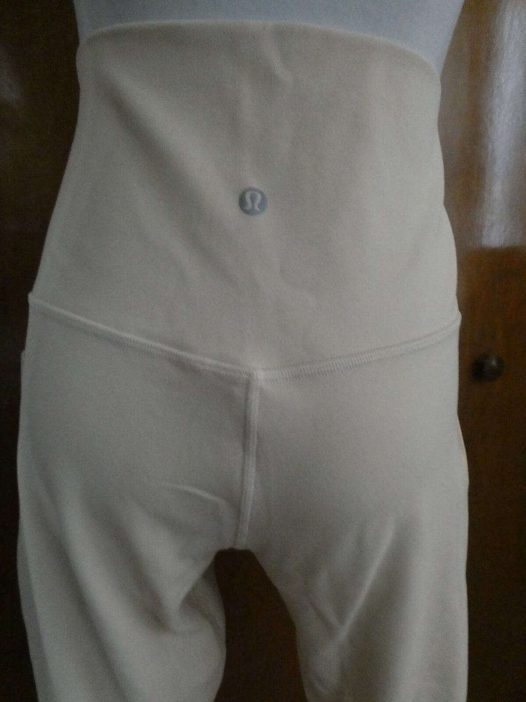 Lululemon ALIGN HR CROP 17” Women’s Beige Soft Double Lined Tights Size 14