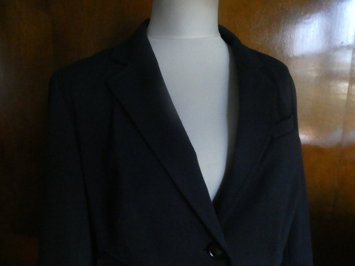 Talbots women’s navy 2 buttons gorgeous blazer Large