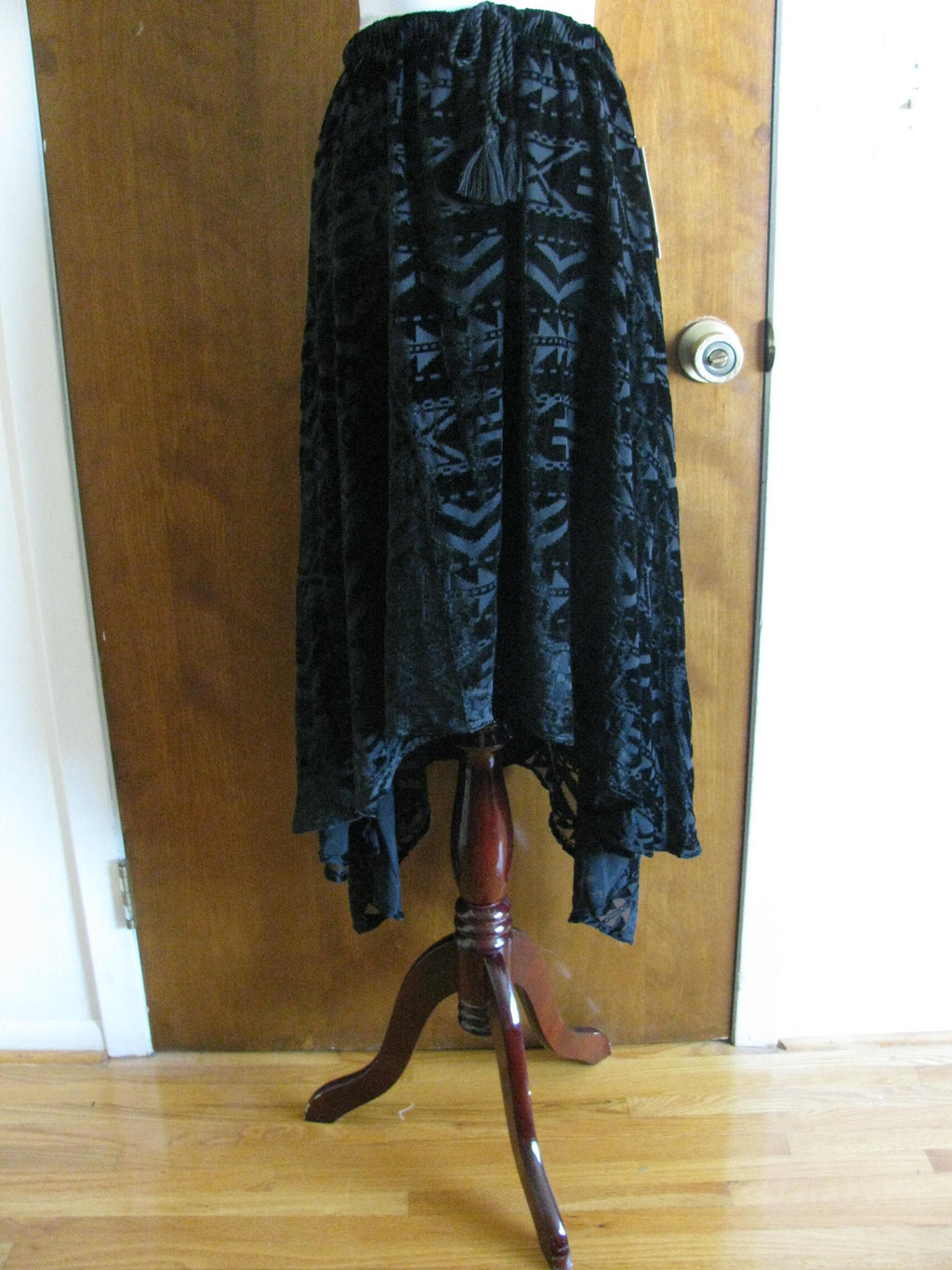 Denim & Supply women's black velour evening asymmetrical skirt Large