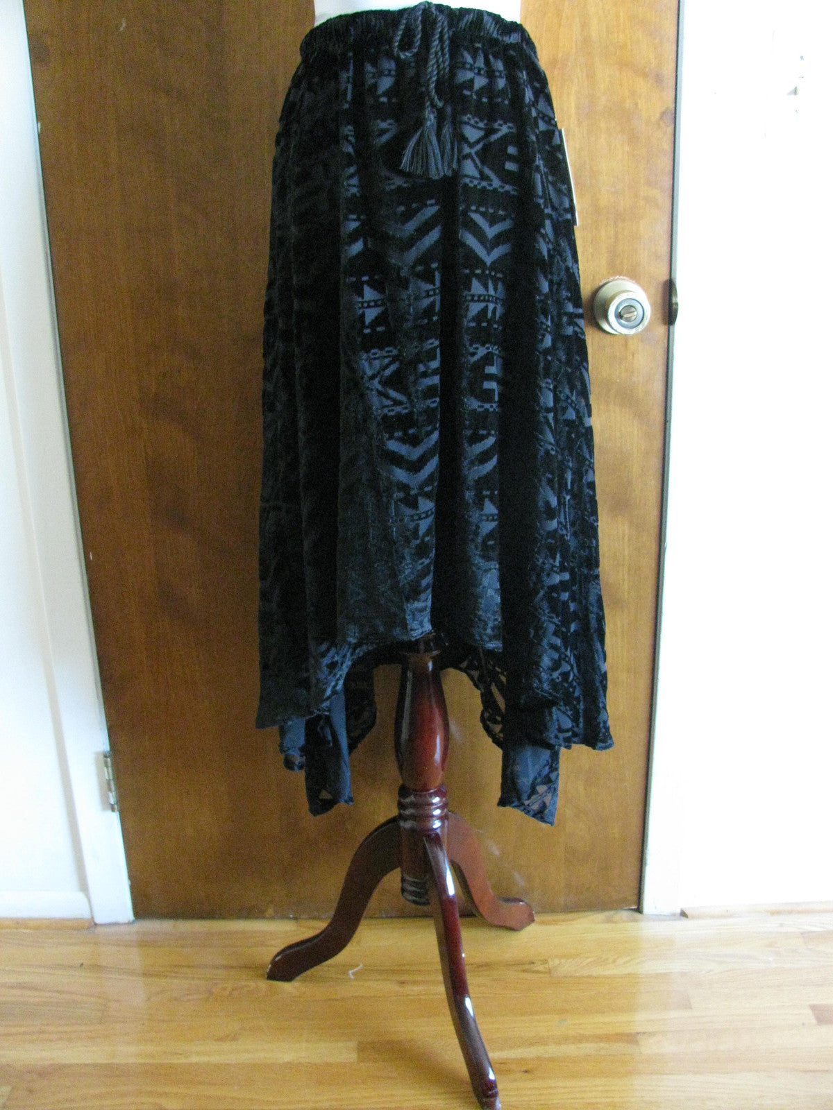 Denim & Supply women's black velour evening asymmetrical skirt Large