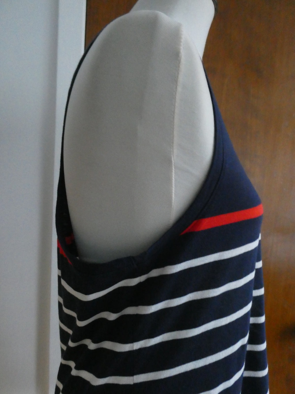 Gap Women’s Navy-Blue Striped Tank Top Red Stripe Sleeveless Cotton Large NWT
