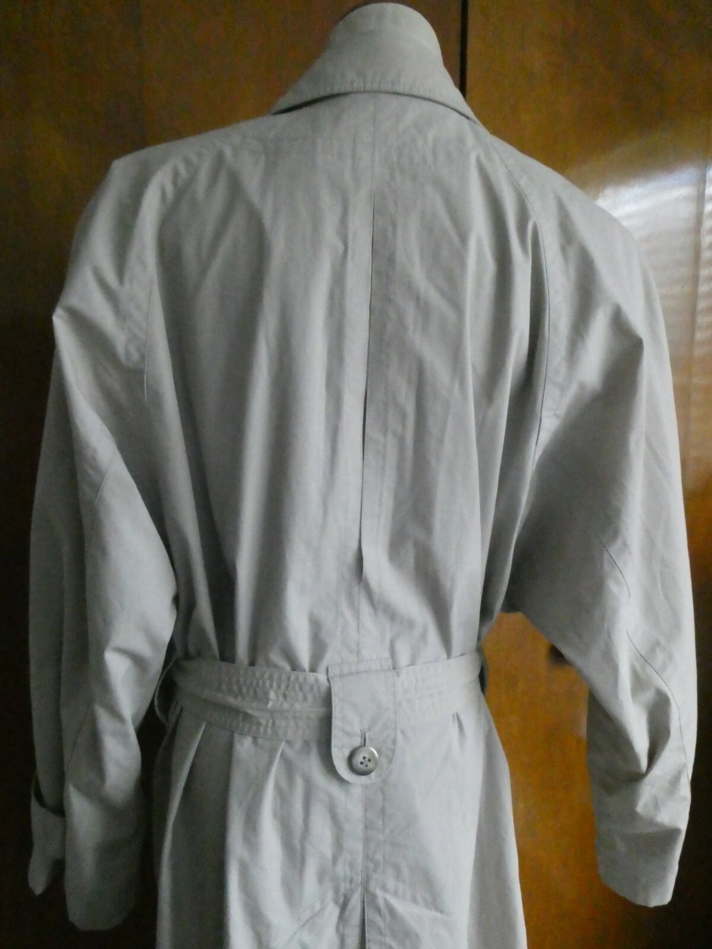 Misty Harbor Women’s Beige Long Trench Coat VTG Size 14