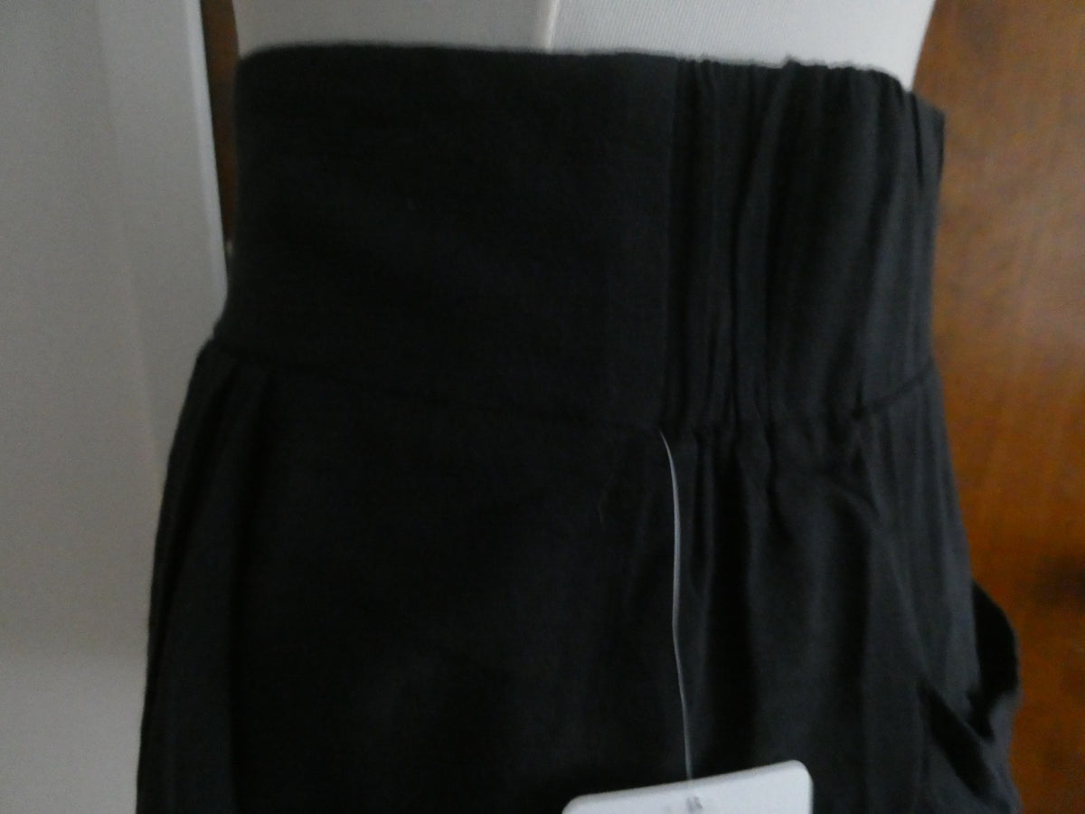 Free People Women Black Oversized Pocket Shorts Large Boho Lounge Pull On NWT
