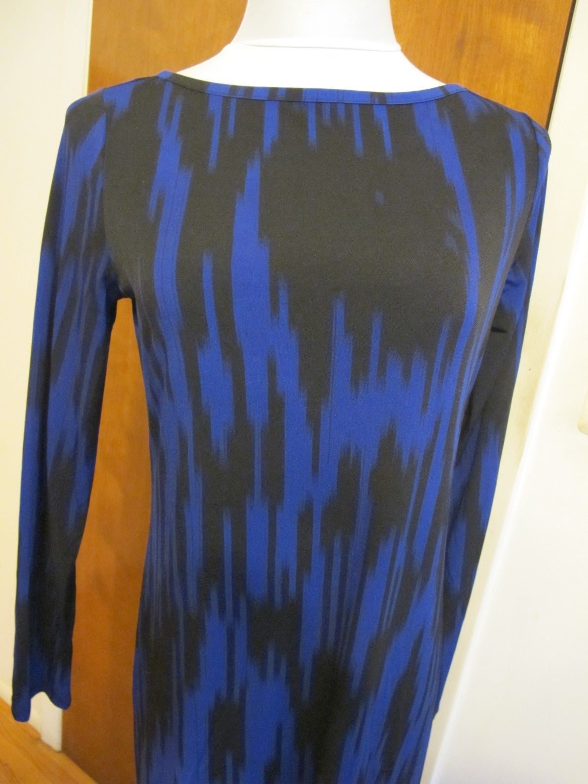Michael Kors women’s black blue boat neck jersey shift long sleeve dress Medium
