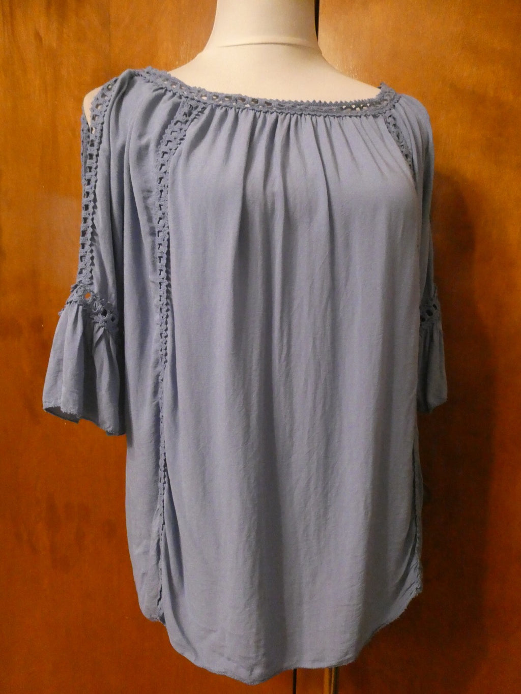 FLY women's blue embroidered open shoulder 100% viscose top size 8