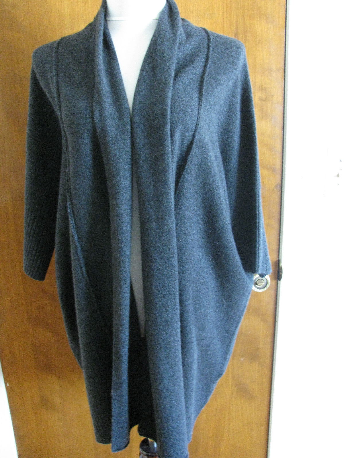 Sutton Studio women’s gray stylish cashmere cardigan New
