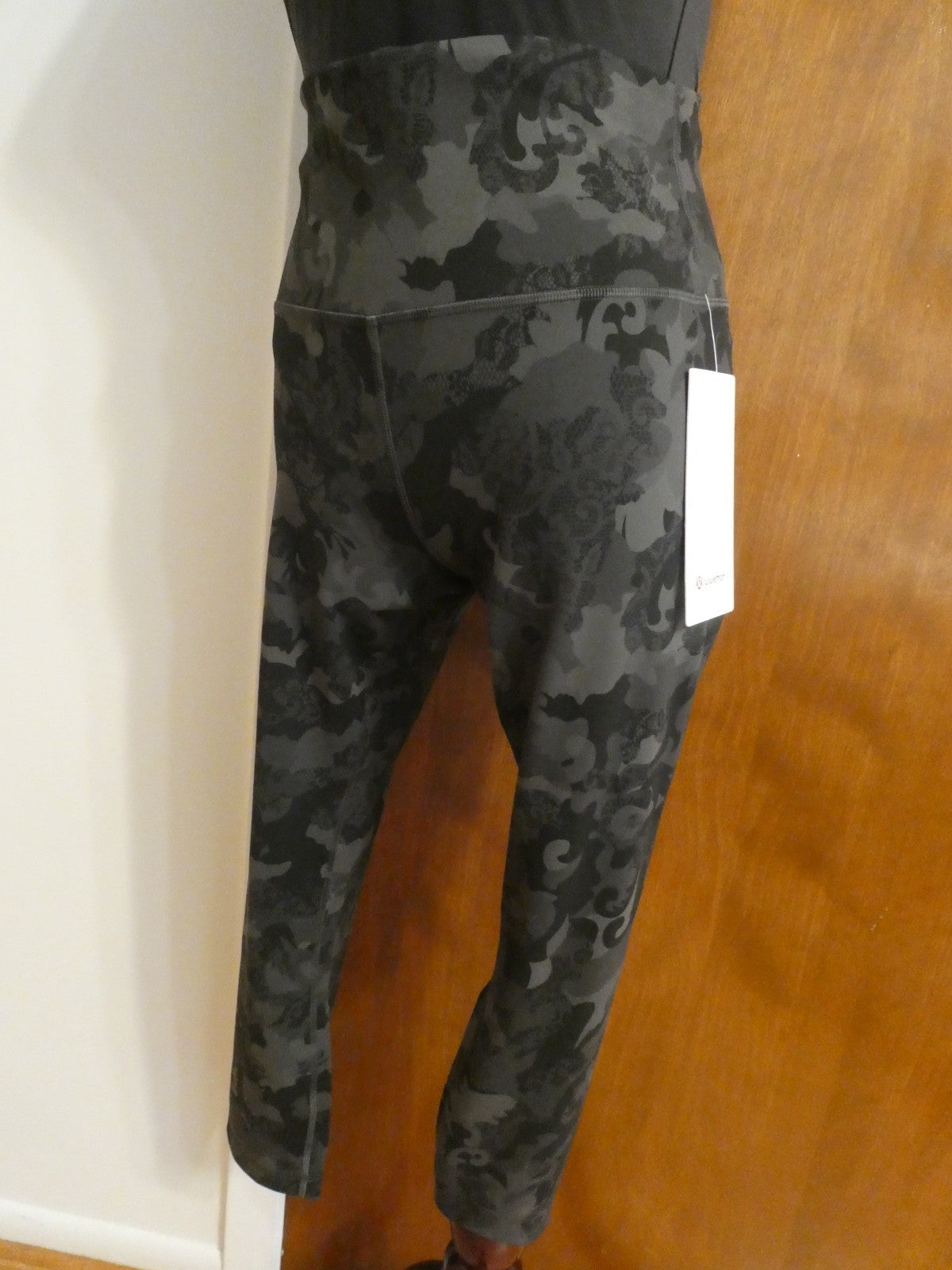 Lululemon Women Wunder Train High-Rise Crop 23" Graphite Grey 6,8,10,12