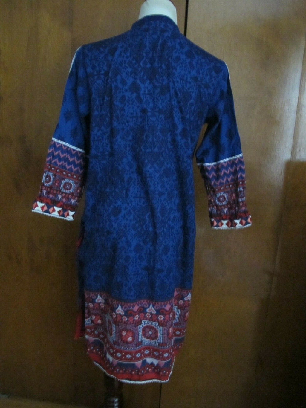 Lime Light Women’s Blue Embroidered  Cotton Tunic Top Or Swim Cover Medium