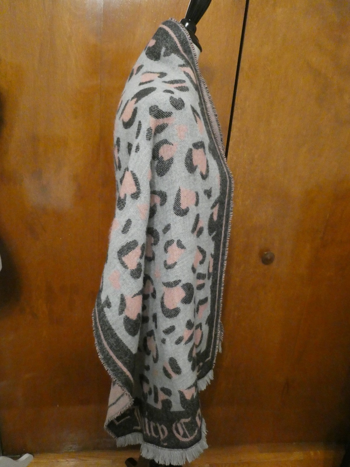 Juicy Couture Leopard Heart Print Scarf 72"x22" Gray Pink Logo Fringe Wrap