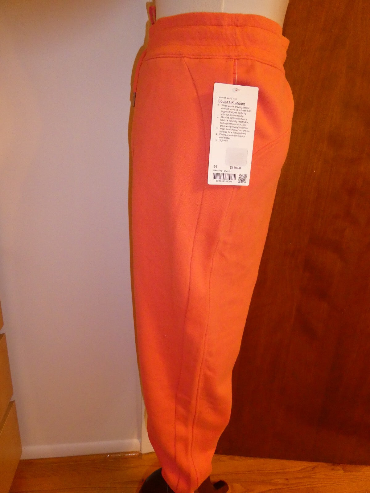 Lululemon Women’s Orange Scuba HR Jogger Size 14