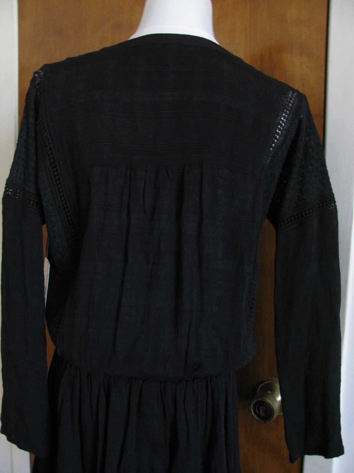 Free People women’s black 3/4 sleeves lined rayon sweater dress small