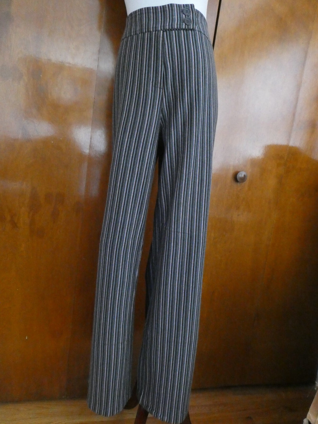 New York &Company women striped wide leg pants size large