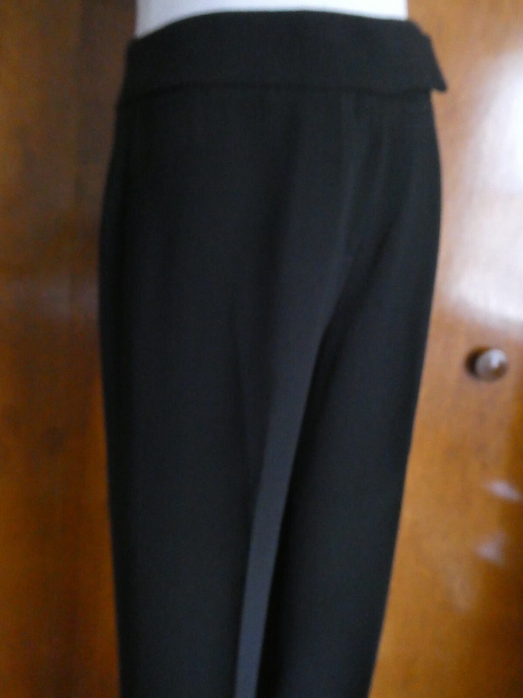 Tahari  women's black dress pants size 2