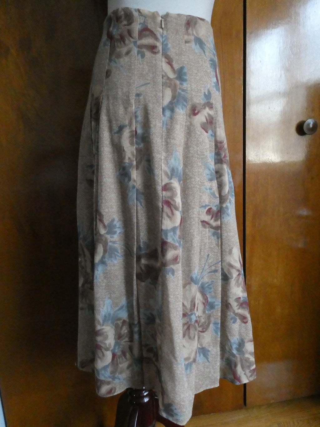 Jones New York Collection women's multicolor lined pleated skirt New