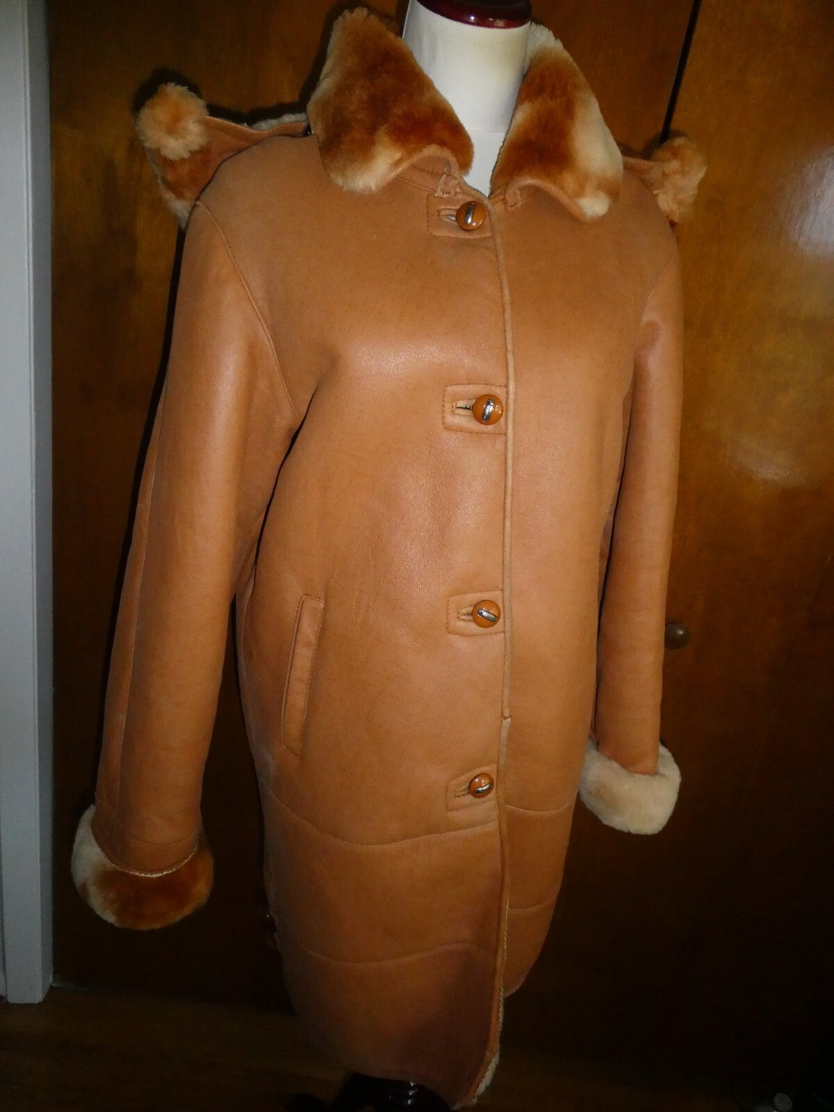 Song Wang women’s copper synthetic leather w/faux fur lining coat/jacket Medium